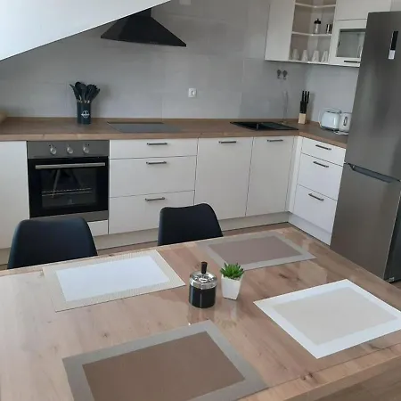 Apartment Dobrila *