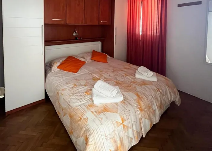 Dobrila * Jelsa (Hvar)